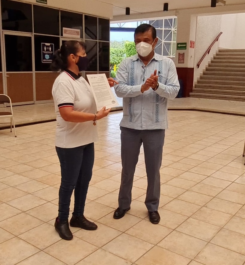 Secretario General y Directora General